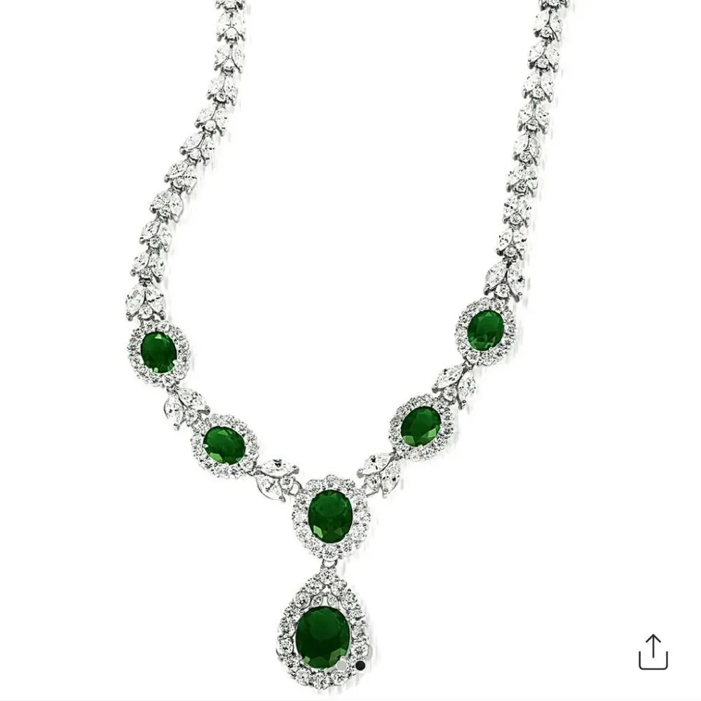 GENEVIVE Silver Necklace    - Picture 3 of 9